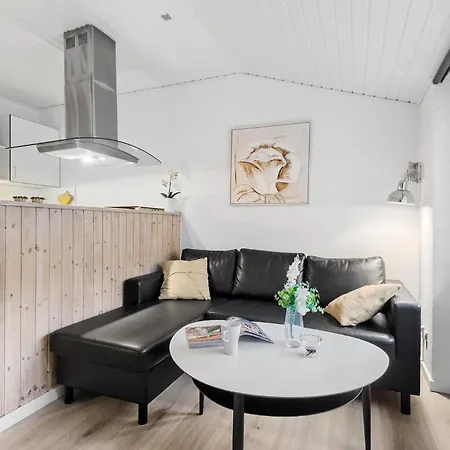 Stunning In With Kitchen *